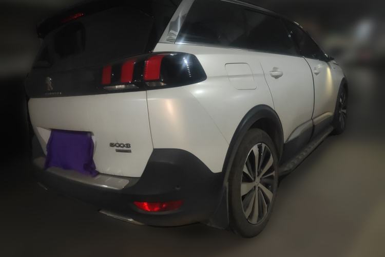 Used Peugeot 5008 2017 380THP 7-Seater Luxury Edition
