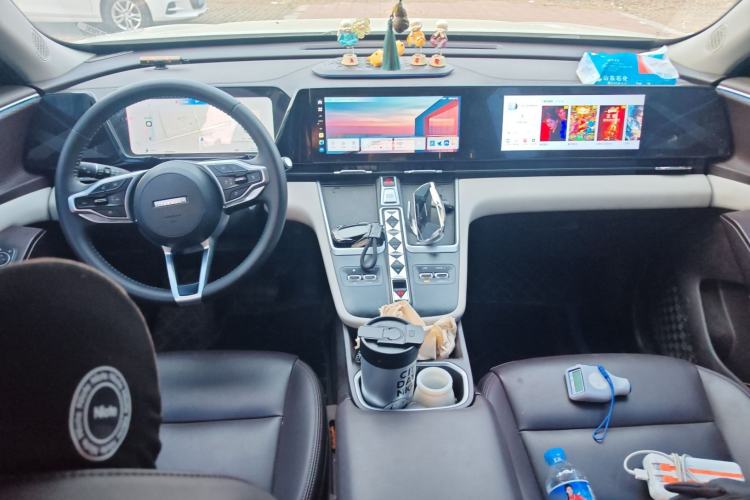 Used Haval Fierce Dragon Max 2023 1.5L Hi4 105 Four-Wheel Drive Navigation Edition Center Console