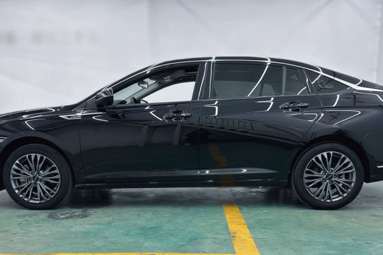 Used Dongfeng Aeolus Yixuan MAX 2023 1.5T Super-Powered Dad Edition Exterior 3