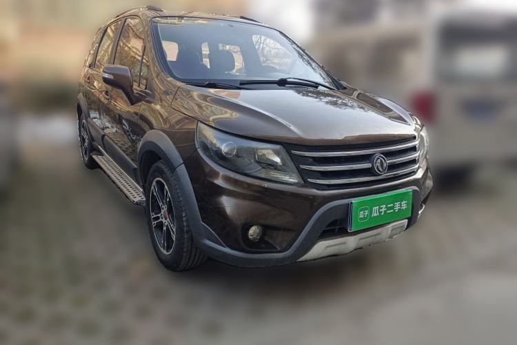 Used FORTHING Joyear X5 2013 1.6L Manual Luxury Model China IV Standard
