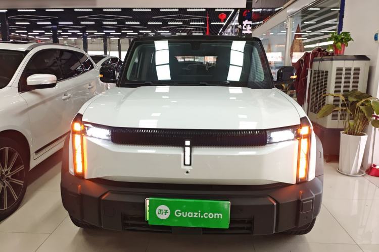 Used iCAR 03 2024 472km Four-Wheel Drive Long-Range Version Front