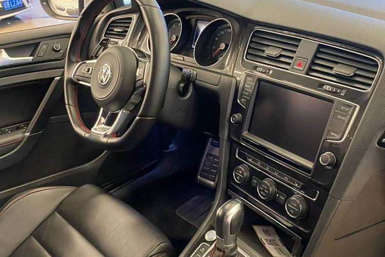 Used Volkswagen Golf GTI 2016 2.0 TSI GTI