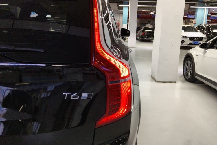 Used Volvo XC90 2015 T6 Prestige 7-Seater Exterior 3