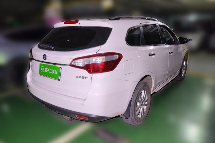 Used Venucia T70 2016 2.0L Manual RuiQu Version