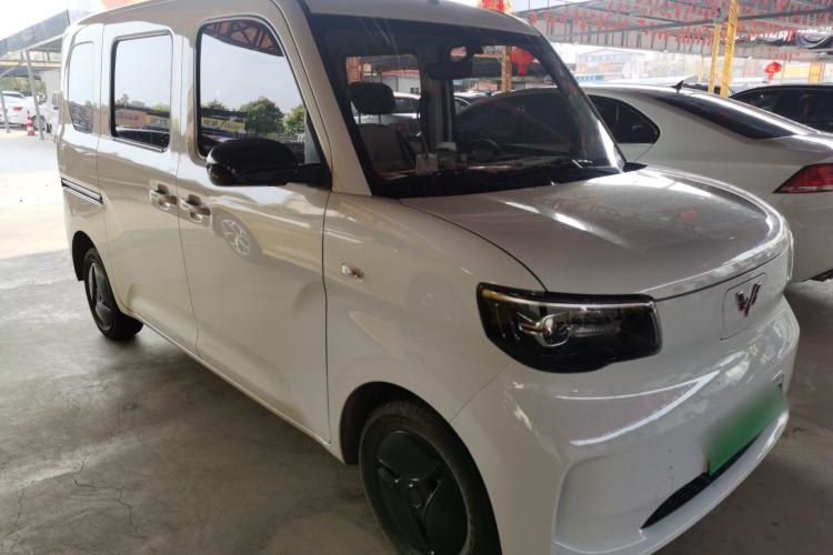 Used Wuling Zhiguang New Energy 2025 Standard Model
