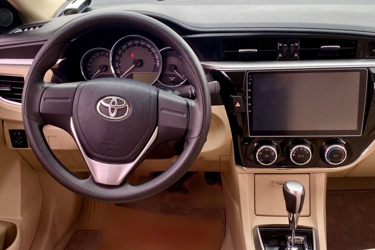 Used Toyota Corolla 2014 1.6L CVT GL
