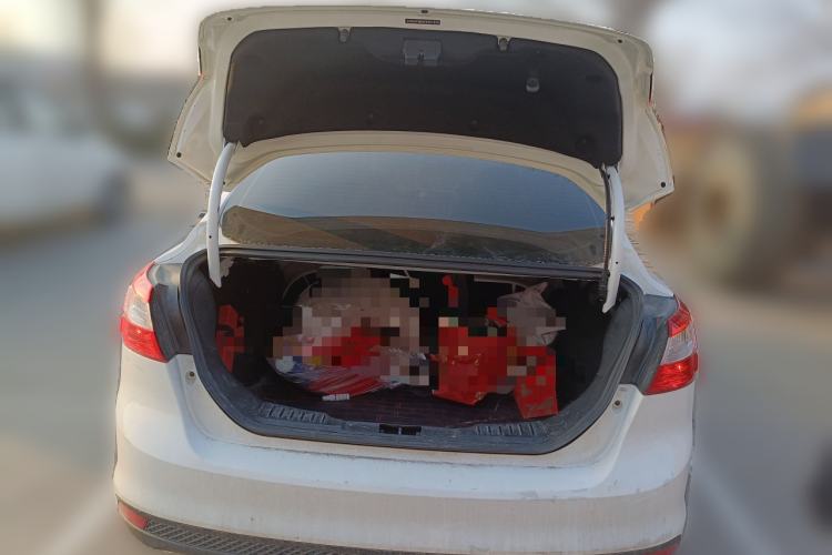 Used Ford Focus 2012 Sedan 1.6L Manual Comfort Model
