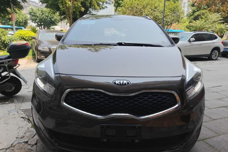 Used Kia Carens 2013 2.0L 7-Seater Automatic Standard Version China IV Standard Front