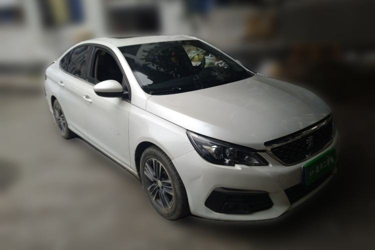 Used Peugeot 308 2018 1.6L Automatic Luxury Edition Exterior 2