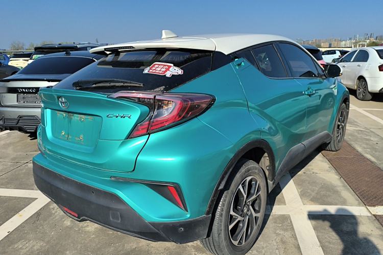 Used Toyota C-HR 2018 2.0L Luxury Sunroof Version China V Emission Standard