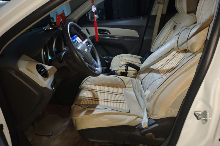 Used Chevrolet Cruze 2015 1.5L Classic SL MT