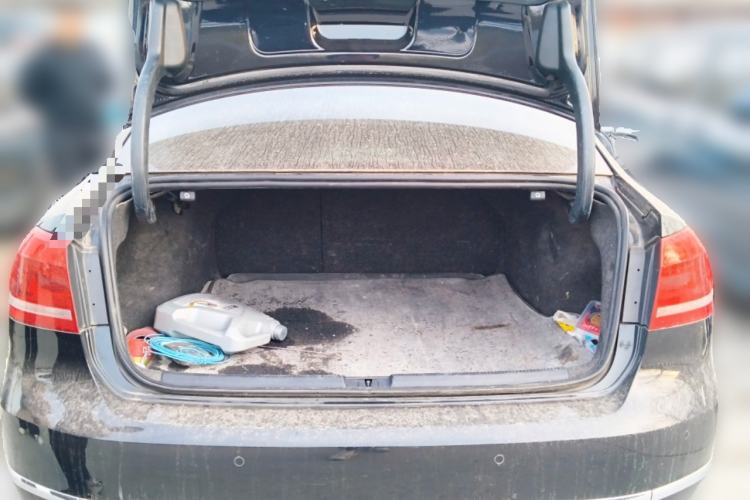 Used Volkswagen Passat 2014 1.8TSI DSG Prestige Navigation Edition Trunk