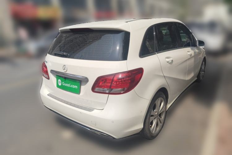 Used Mercedes-Benz B-Class 2017 B 200 Sport Edition Rear Right 45 Deg