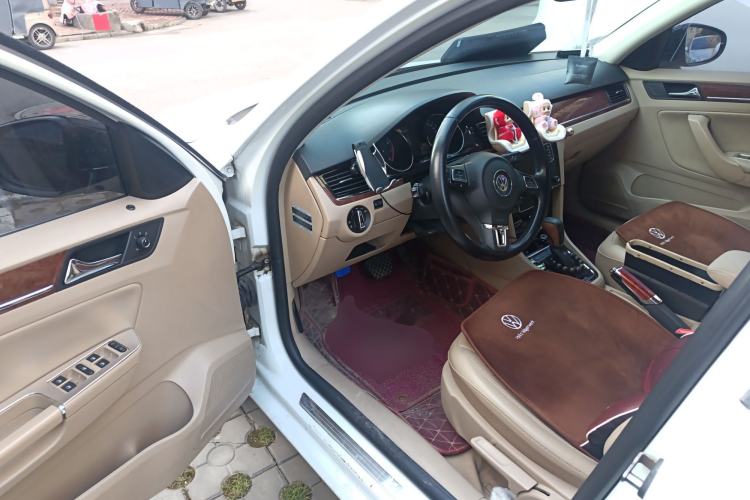 Used Volkswagen Bora 2015 Value Edition 1.6L Automatic Comfort Version