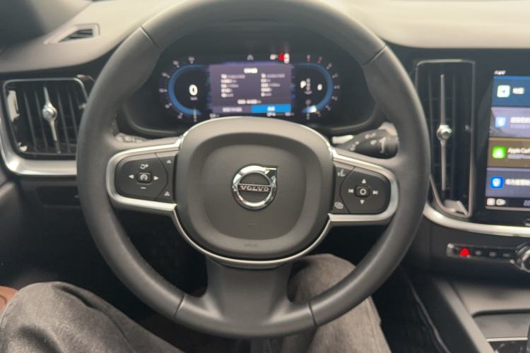 Used Volvo S60 2023 B4 Zhiyi Luxury Edition Steering Wheel
