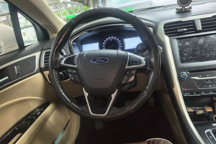 Used Ford Mondeo 2013 2.0L GTDi 200 Luxury Model