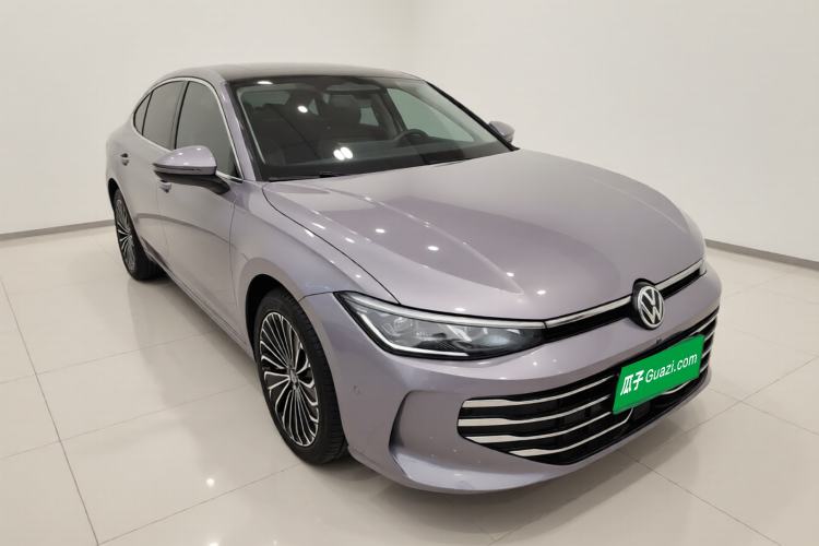 Used Volkswagen Passat 2025 Pro 380TSI Dragon Supreme Edition
