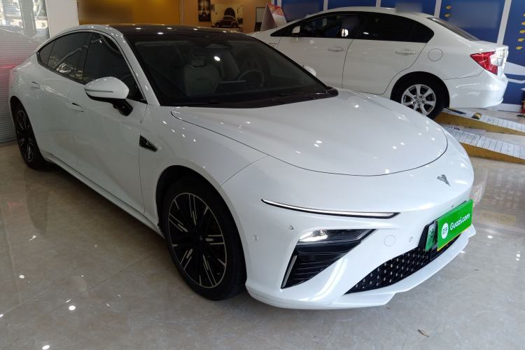 Used NETA S 2022 Extended-Range Version 1160 km Range Rear-Wheel Drive Mid-Grade
