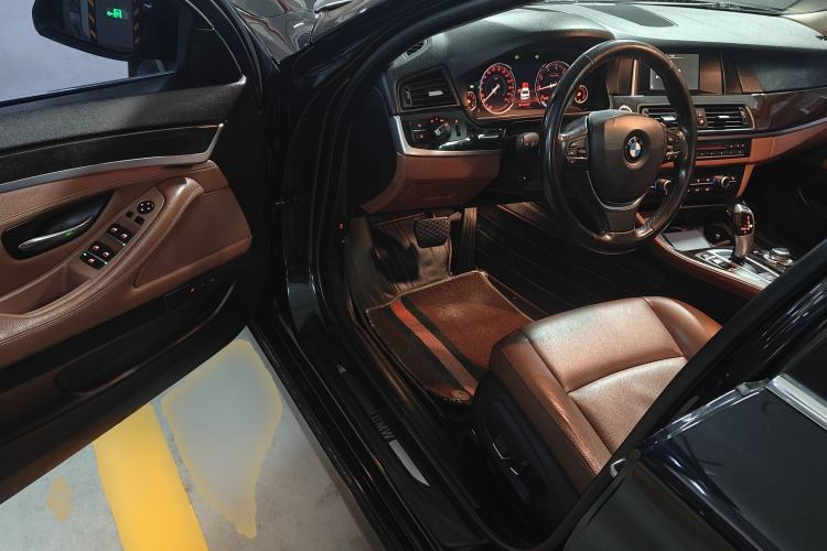 Used BMW 5 Series 2017 525Li Leading Model Driver Seat