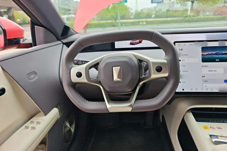 Used Avatr 06 2025 Pro Range-Extended Edition Steering Wheel