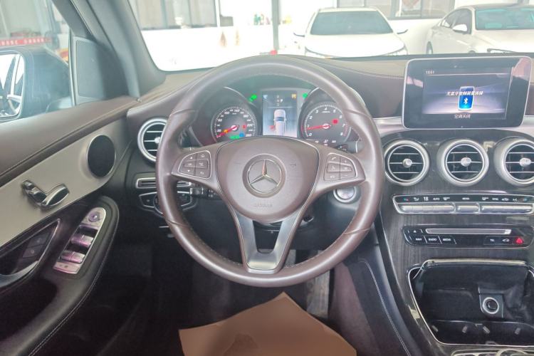 Used Mercedes-Benz GLC 2018 Facelift GLC 200 4MATIC
