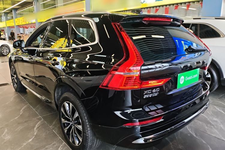 Used Volvo XC60 2024 B5 4x4 Smart Luxury Edition
