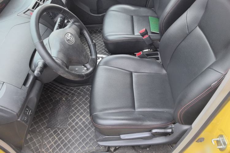 Used Toyota Yaris 2011 1.6E Automatic Charm Edition Left Front Seat