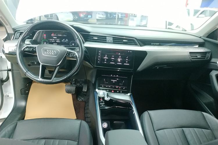 Used Audi e-tron 2019 55 quattro Fashion Edition
