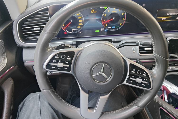 Used Mercedes-Benz GLE 2020 GLE 450 4MATIC Stylish Model Steering Wheel
