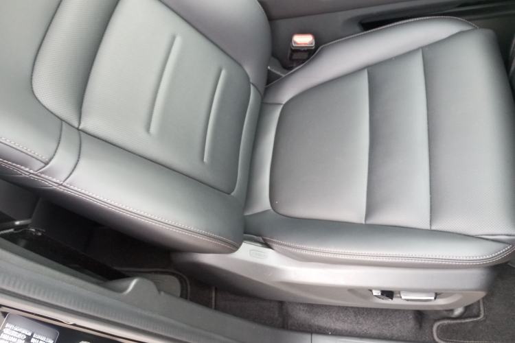 Used GAC Trumpchi Trumpchi E8 2024 Honor Series 2.0L Honor Edition