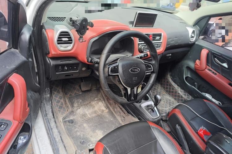 Used JAC Group iEV6E 2018 Upgraded Edition iEV6E Luxury Smart Model Center Console