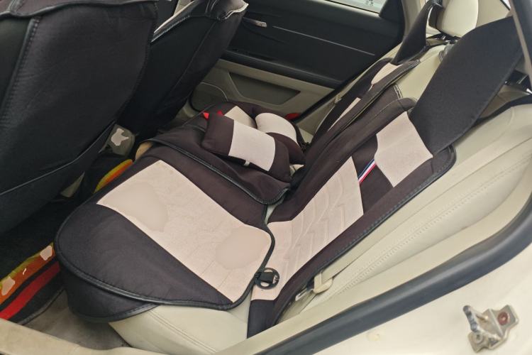 Used BAIC Senova D50 2014 1.5L manual standard version
