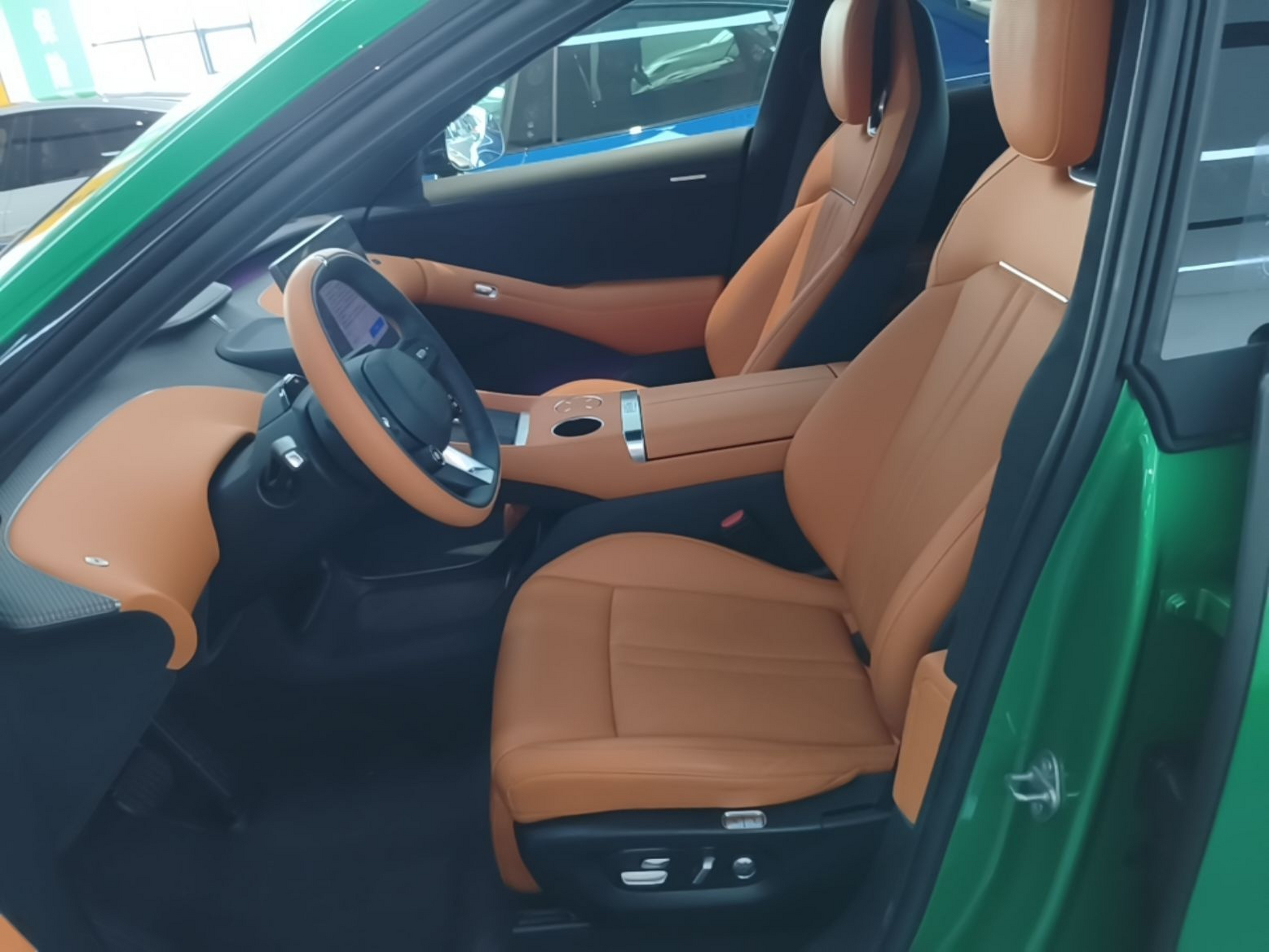 Vepředu