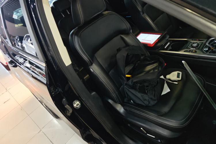 Used Geely Auto Haoyue 2020 1.8TD DCT Flagship 7-Seater