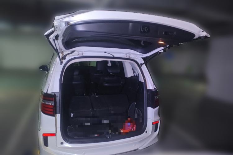 Used Honda Elysion 2016 2.4L Supreme Edition
