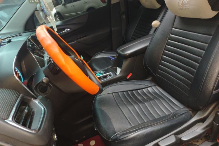 Used Chevrolet Equinox 2019 535T Automatic Lingjie Edition China VI Standard Left Front Seat