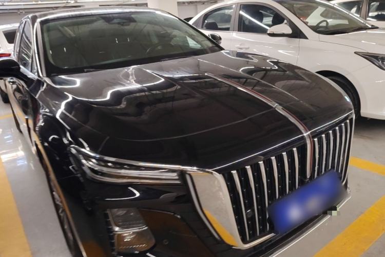 Used Hongqi H5 2023 2.0T Automatic Smart Connect Flagship Edition Front Right 45 Deg