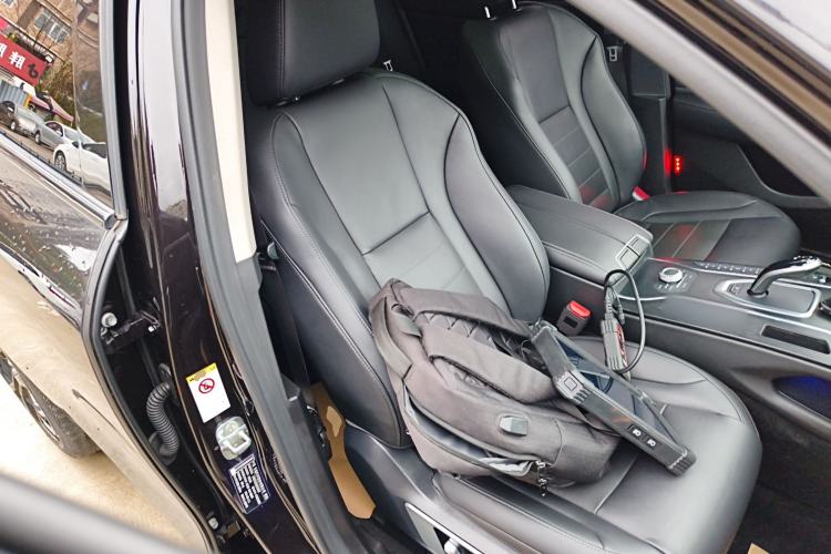 Used Wey VV7 2019 Upgraded Model 2.0T Flagship Version China VI
