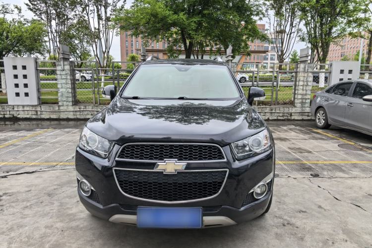 Used Chevrolet Captiva 2014 2.4L 4x4 Luxury Edition 5 Seats Exterior 6