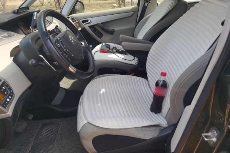 Used Citroen C4 Picasso 2009 Grand 2.0L Comfort Model
