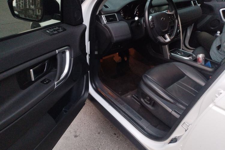 Used Land Rover Discovery Sport 2019 240 PS SE Version China V Standard