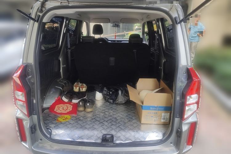 Used Wuling Hongguang PLUS 2020 1.5L Manual Standard Edition 5 Seats
