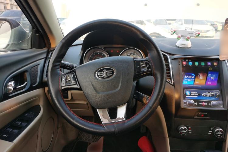 Used Bestune B50 2013 1.6L automatic luxury version Steering Wheel