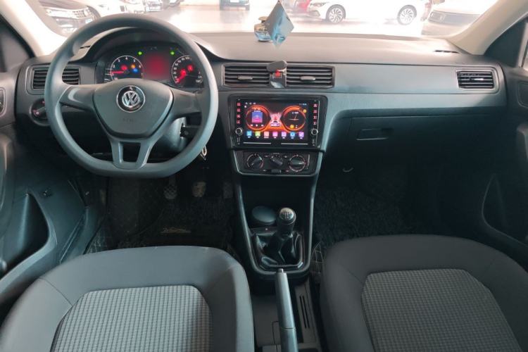 Used Volkswagen Santana 2021 1.5L Manual Fashion Edition Center Console