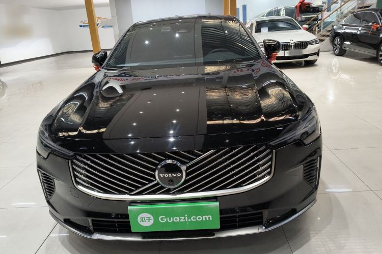 Used Volvo S90 2026 B5 Zhiyuan Luxury Edition