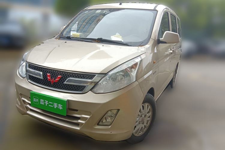 Used Wuling Rongguang V 2016 1.5L Standard Version