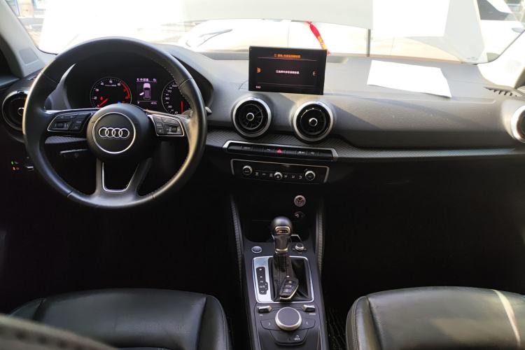 Used Audi Q2L 2022 35 TFSI Fashionable and Elegant Model
