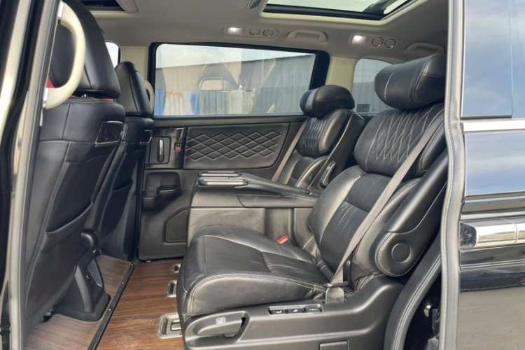 Used Honda Elysion 2019 2.0L Hybrid Luxury Edition