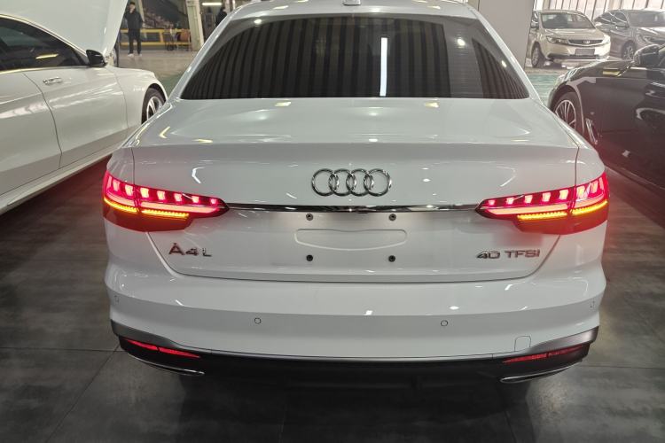 Used Audi A4L 2024 40 TFSI Fashion Dynamic Model
