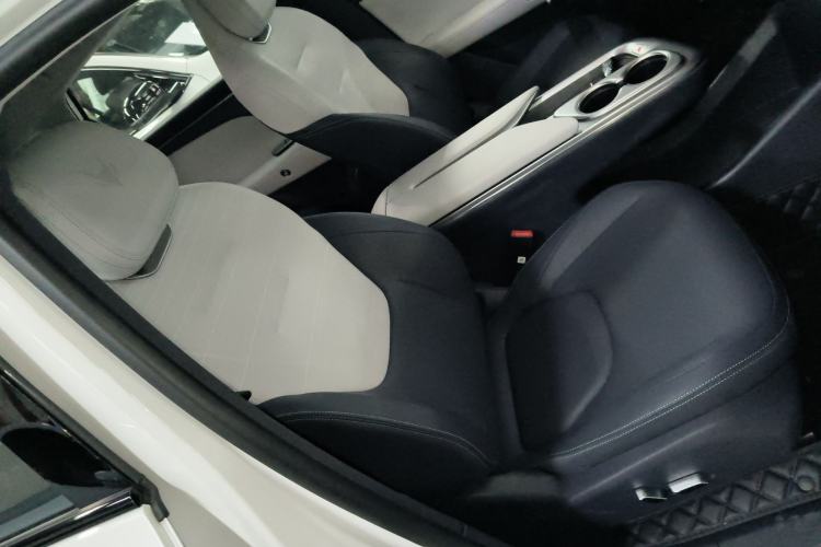 Used ARCFOX Alpha T5 2024 520 PRO Right Front Seat